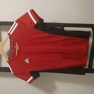 Adidas Women’s Clinacool MT19 SS Red Jersey NWOT